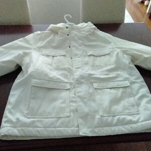 Amazon XXXL QUILTED Cream Hooded Jacket NEW NO TAG